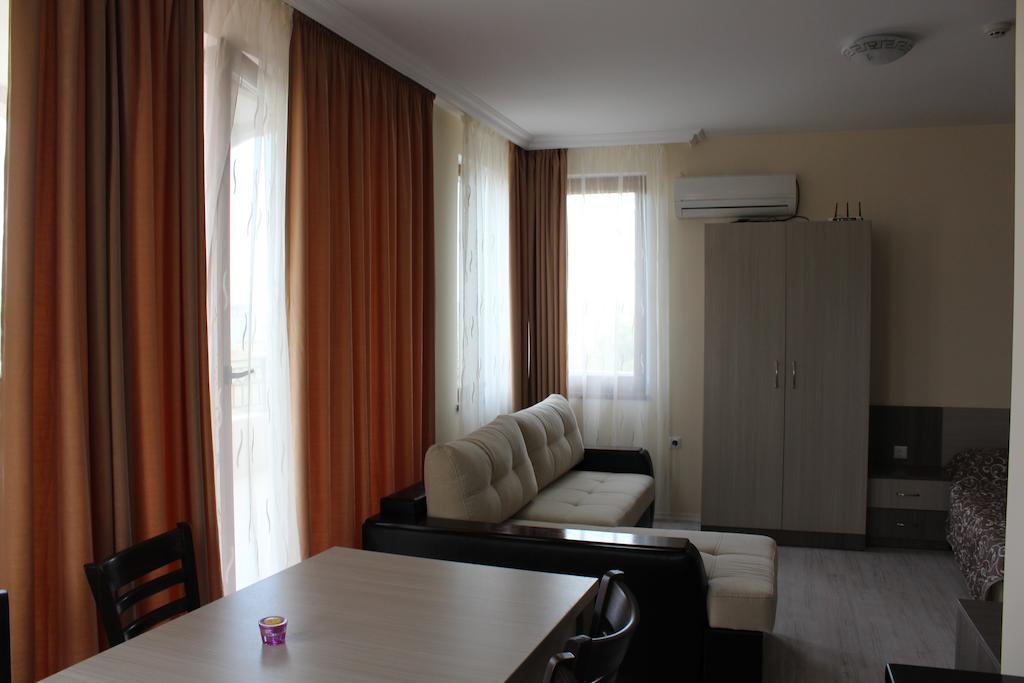 Brilliant Aparthotel Sozopol Værelse billede